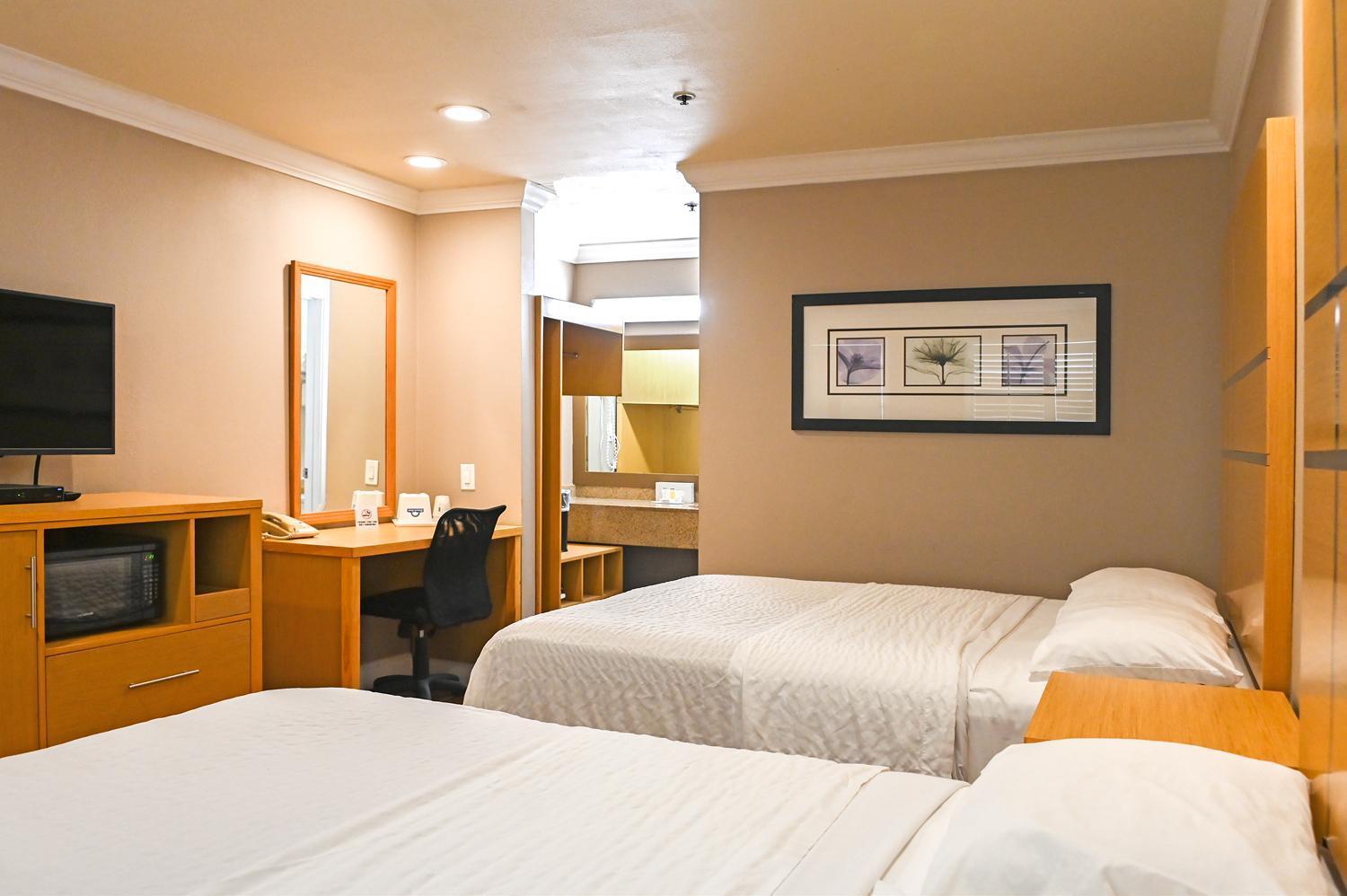 סאות' סן פרנסיסקו Days Inn By Wyndham San Francisco S/Oyster Point Airport מראה חיצוני תמונה